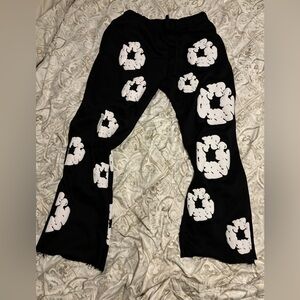 Denim Tear sweatpants size M New no tags